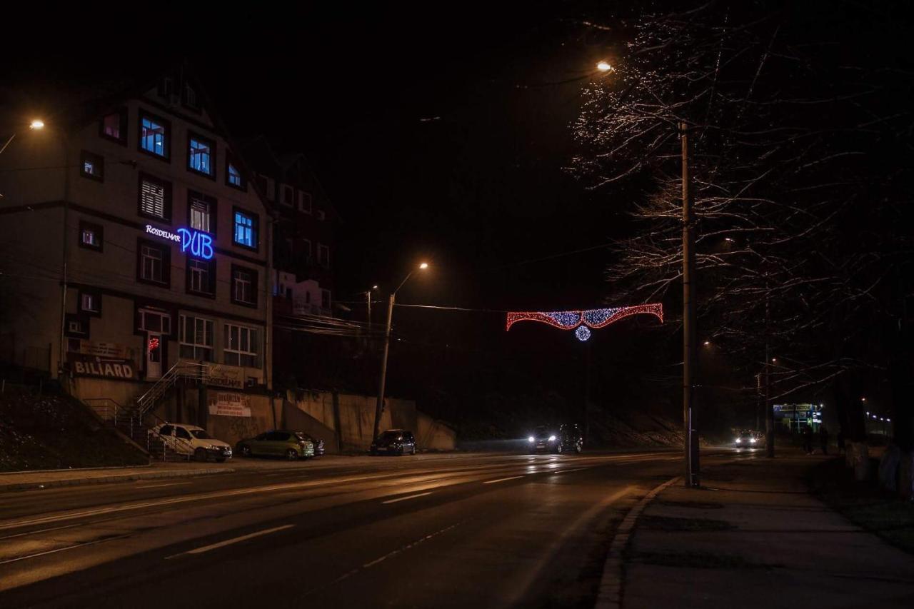 Pensiune Rosdelmar Motel Reșița Dış mekan fotoğraf